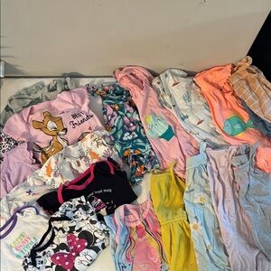 Girls 22 pieces onesies and one pieces Carter's Kids Bodysuits